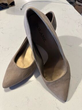 Taupe Suede Pointed-Toe Women’s Pumps